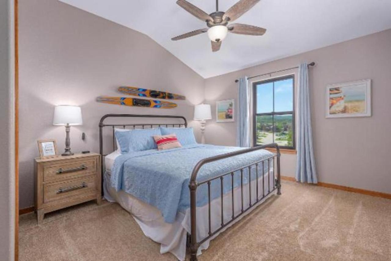 Spacious Home In Branson - 8 Bed, 6 Bath & Hot Tub Hollister Kültér fotó