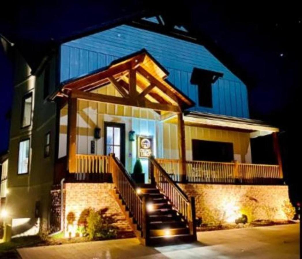 Premier Retreat With Hot Tub, Theater & Pool Table Villa Hollister Kültér fotó